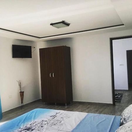 Albdevara Mar Srl Vama Veche Exteriör bild