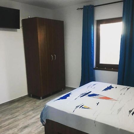 Albdevara Mar Srl Vama Veche Exteriör bild