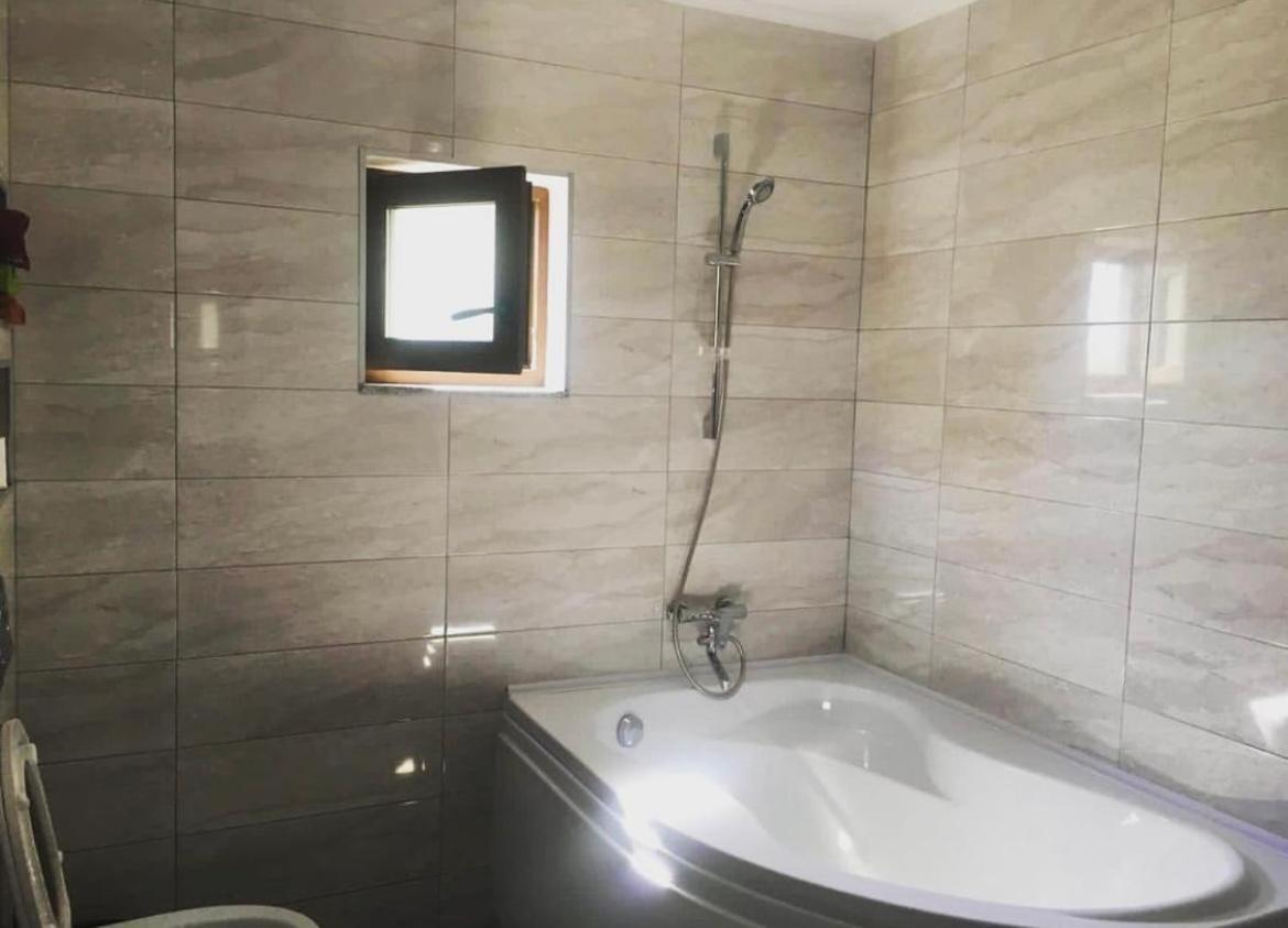 Albdevara Mar Srl Vama Veche Exteriör bild